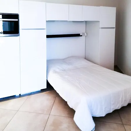 Le Château Leenhardt Appartement *