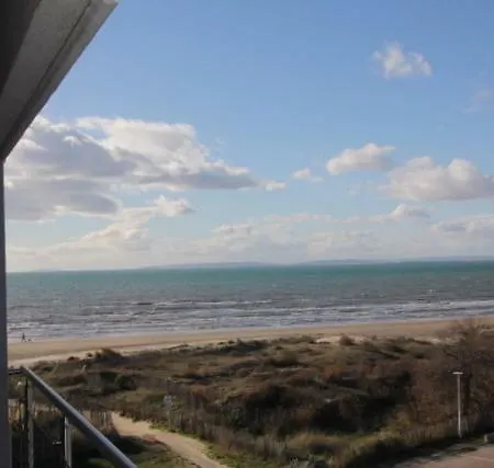 Appartement Le Château Leenhardt Le Grau-du-Roi