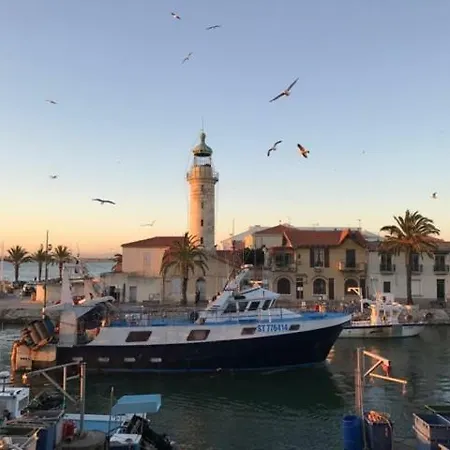 Le Château Leenhardt Appartement Le Grau-du-Roi
