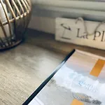 Le Chateau Leenhardt Apartment *