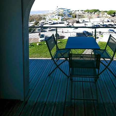 Apartment Le Chateau Leenhardt Le Grau-du-Roi