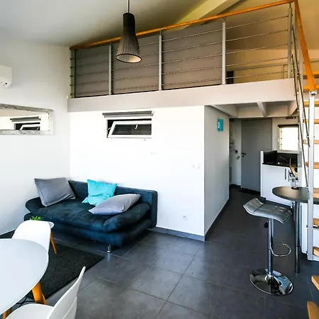 Le Chateau Leenhardt Apartment *