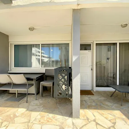 Le Chateau Leenhardt Διαμέρισμα *