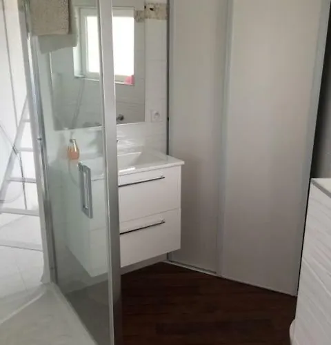 Le Chateau Leenhardt * 르그로뒤후아