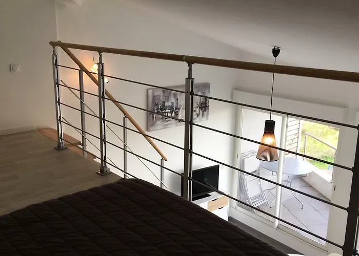 Le Chateau Leenhardt * 르그로뒤후아