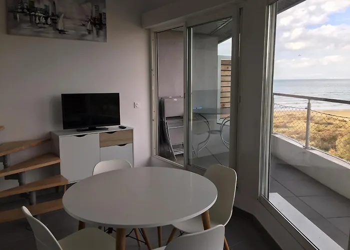 Le Chateau Leenhardt 아파트 *