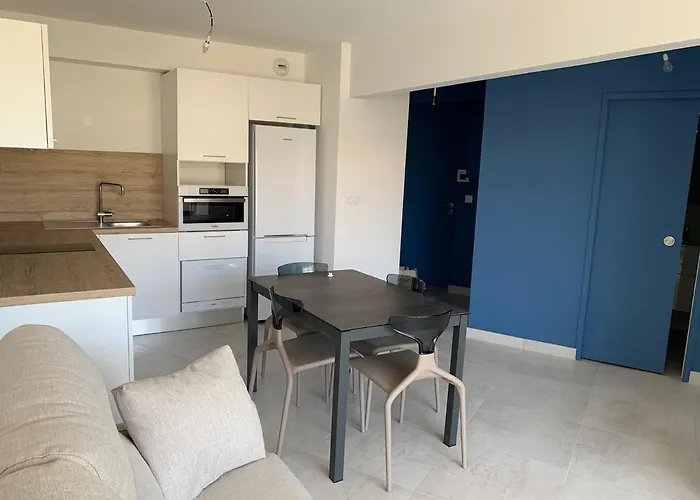 Le Chateau Leenhardt 아파트